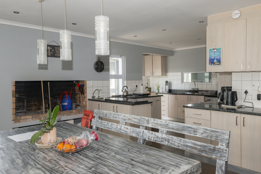 5 Bedroom Property for Sale in Laguna Western Cape